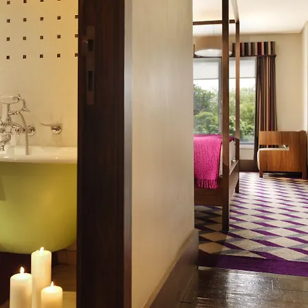 The Fitzwilliam Hotel 5*