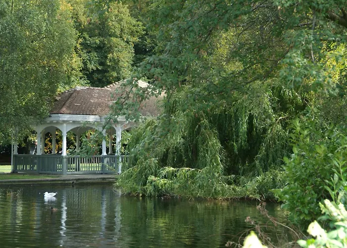 Отель The Fitzwilliam Дублин