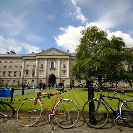 The Fitzwilliam Szálloda