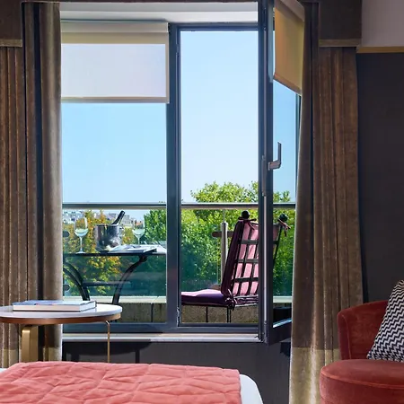 The Fitzwilliam Hotel