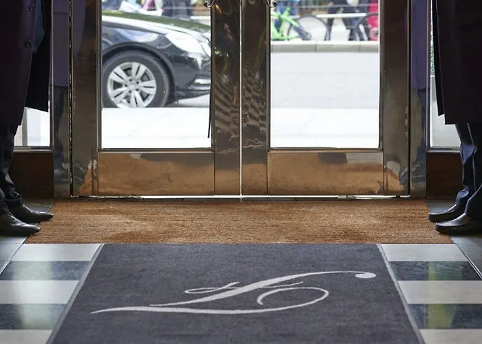 Ξενοδοχείο The Fitzwilliam 5*