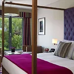The Fitzwilliam 5*